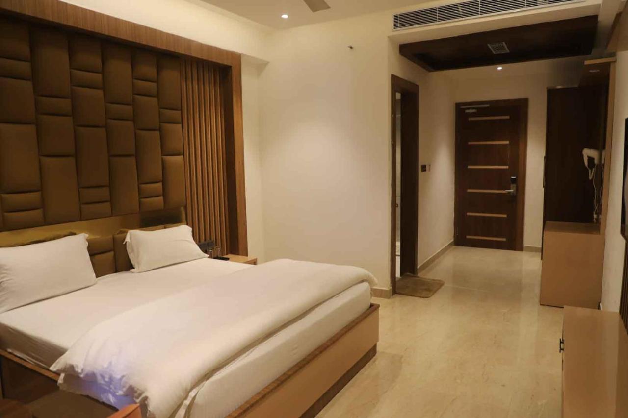 Golden Stone Resorts Aligarh Exterior photo